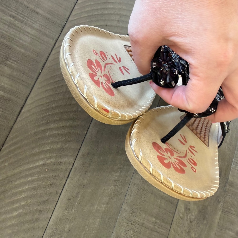 Ablanczoom Black Rhinestone Floral Thong Sandals Massage Footbed Womens 40 - Picture 6 of 7